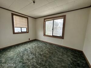 1122 Mcclain Dr Property Photo 5