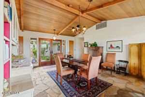 1081 Mapleway Rd Property Photo 8