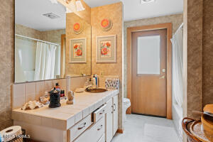 1081 Mapleway Rd Property Photo 21