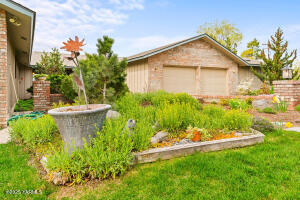 1081 Mapleway Rd Property Photo 37