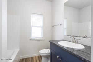 212 Bratton St Property Photo 18