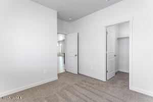212 Bratton St Property Photo 21