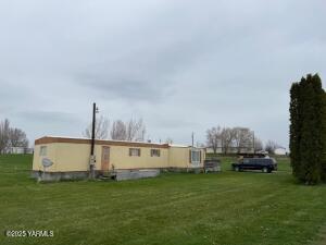 131 Trepanier Ct Property Photo 1