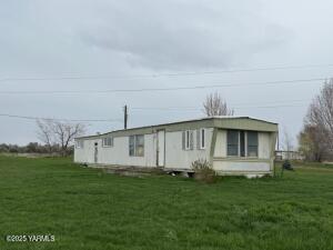383 Trepanier Ct Property Photo 1