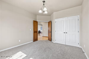 341 Brown Ln Property Photo 14