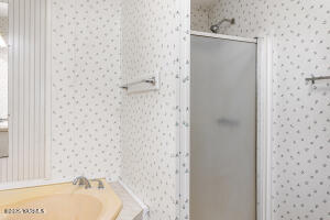 570 Livengood Rd Property Photo 9