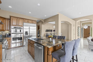 617 65th Ave Property Photo 11