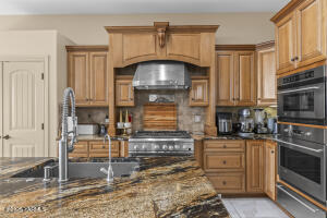 617 65th Ave Property Photo 12