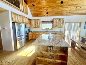 233 Tibbling Rd Property Photo 10
