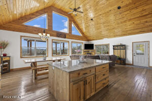 233 Tibbling Rd Property Photo 11