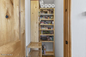233 Tibbling Rd Property Photo 12