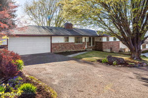 607 53rd Ave Property Photo